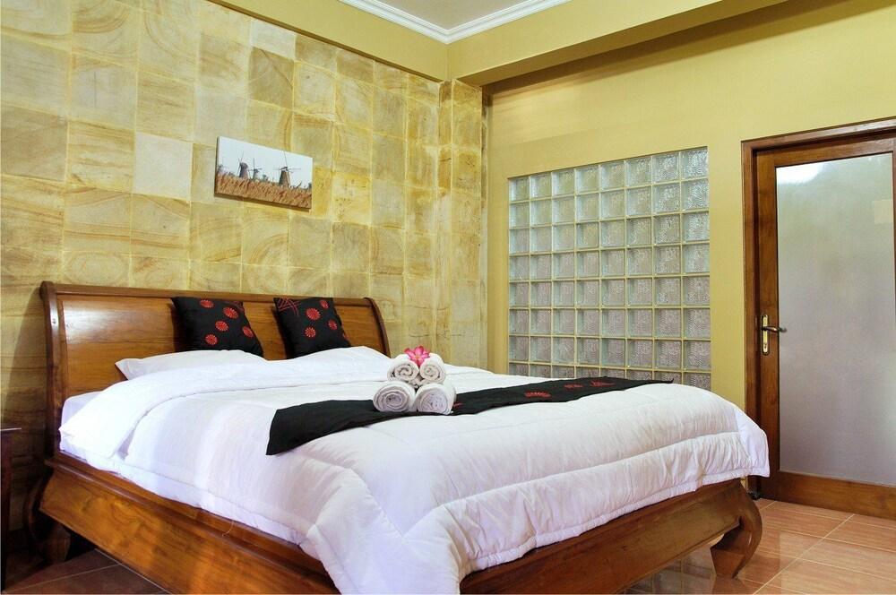 Ndalem Bantul Hotel Jogjacarta Exterior foto